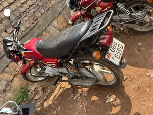 Bajaj CT 125X 2024 Red