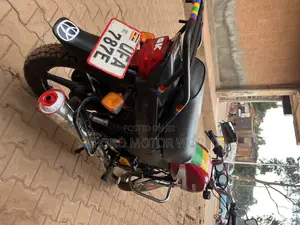 Hunter Cruiser 250cc 2021 Red