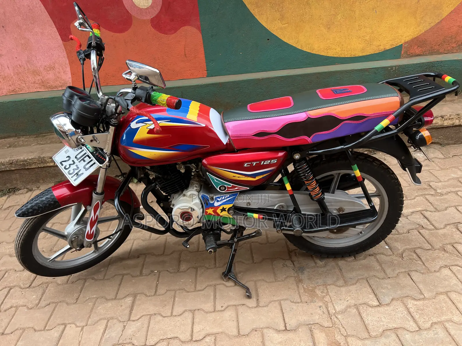 Bajaj CT 125X 2023 Red