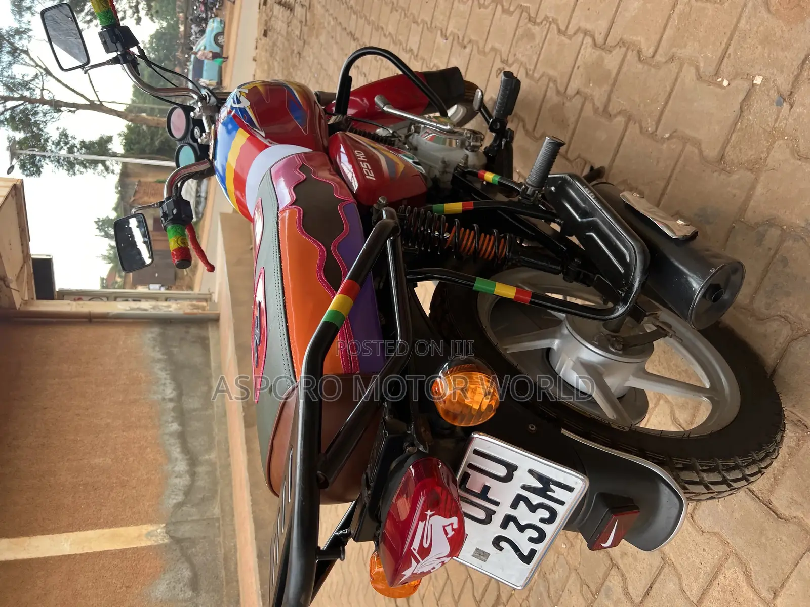 Bajaj CT 125X 2023 Red