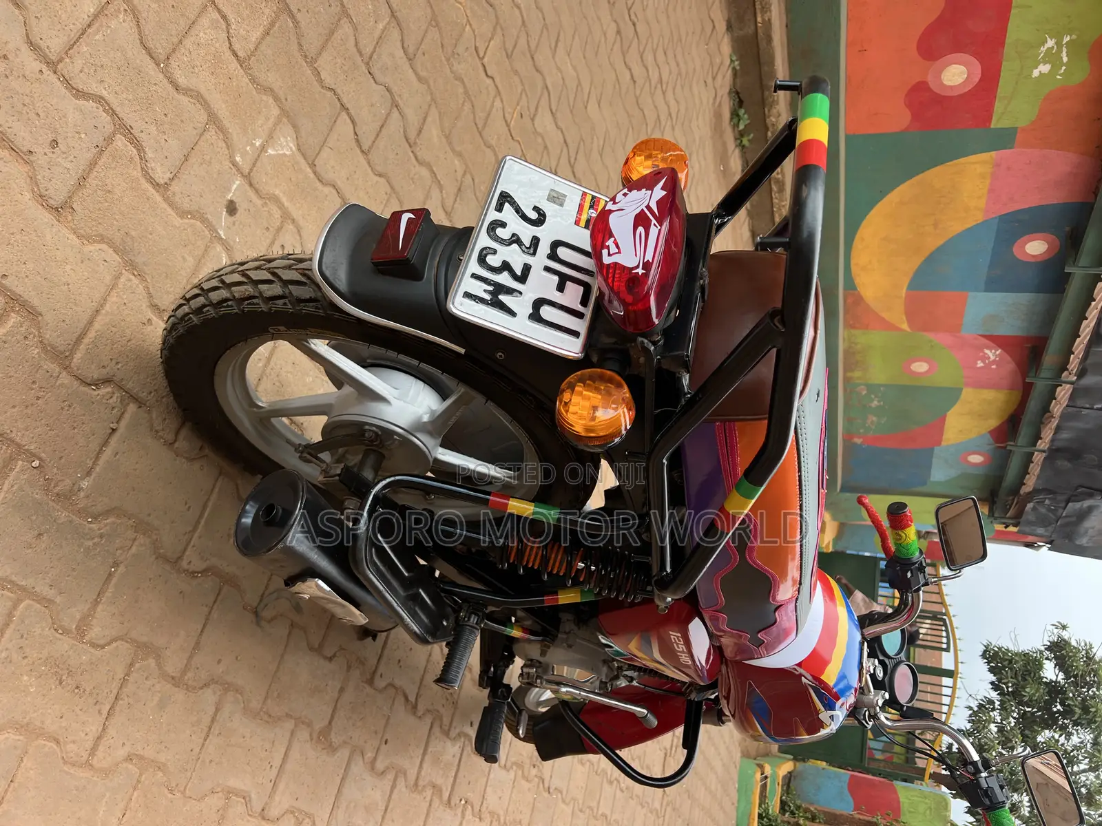 Bajaj CT 125X 2023 Red
