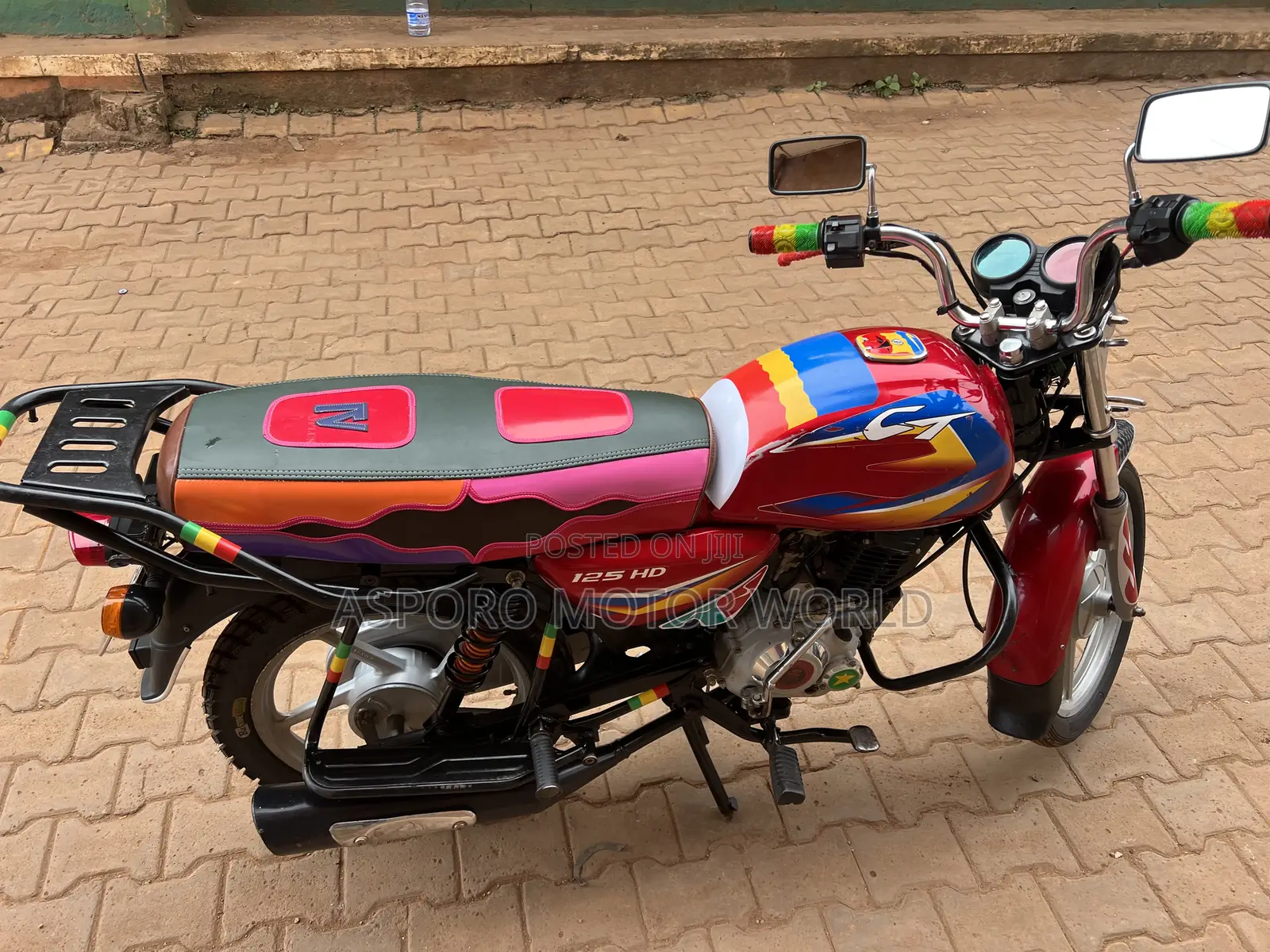 Bajaj CT 125X 2023 Red