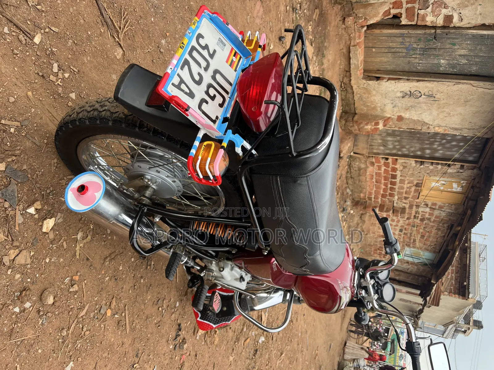 Bajaj Boxer 100 2025 Red