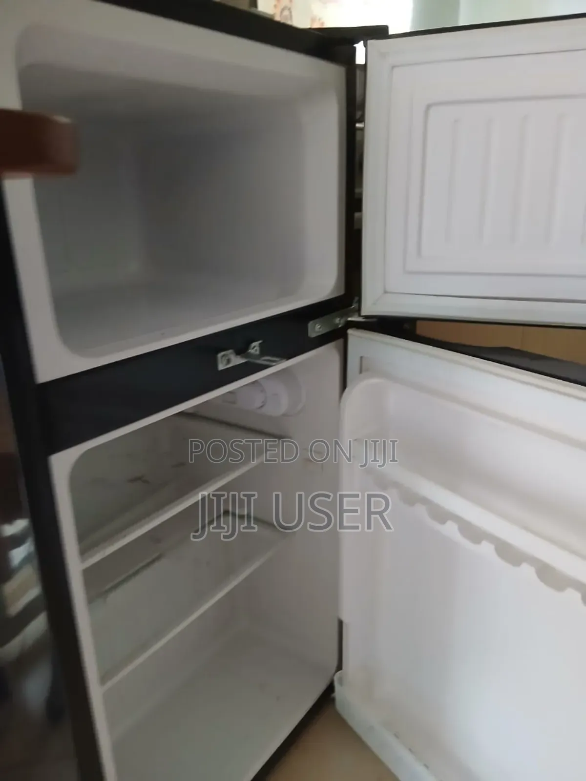 Adh 120ltr Double Door Fridge