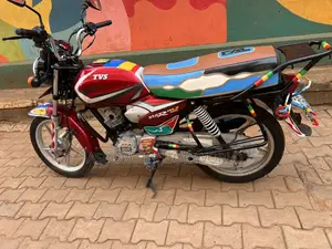 TVS HLX 125 2021 Red