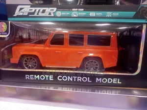 Aptor Brand 1:18 Scale Remote Control Model Car
