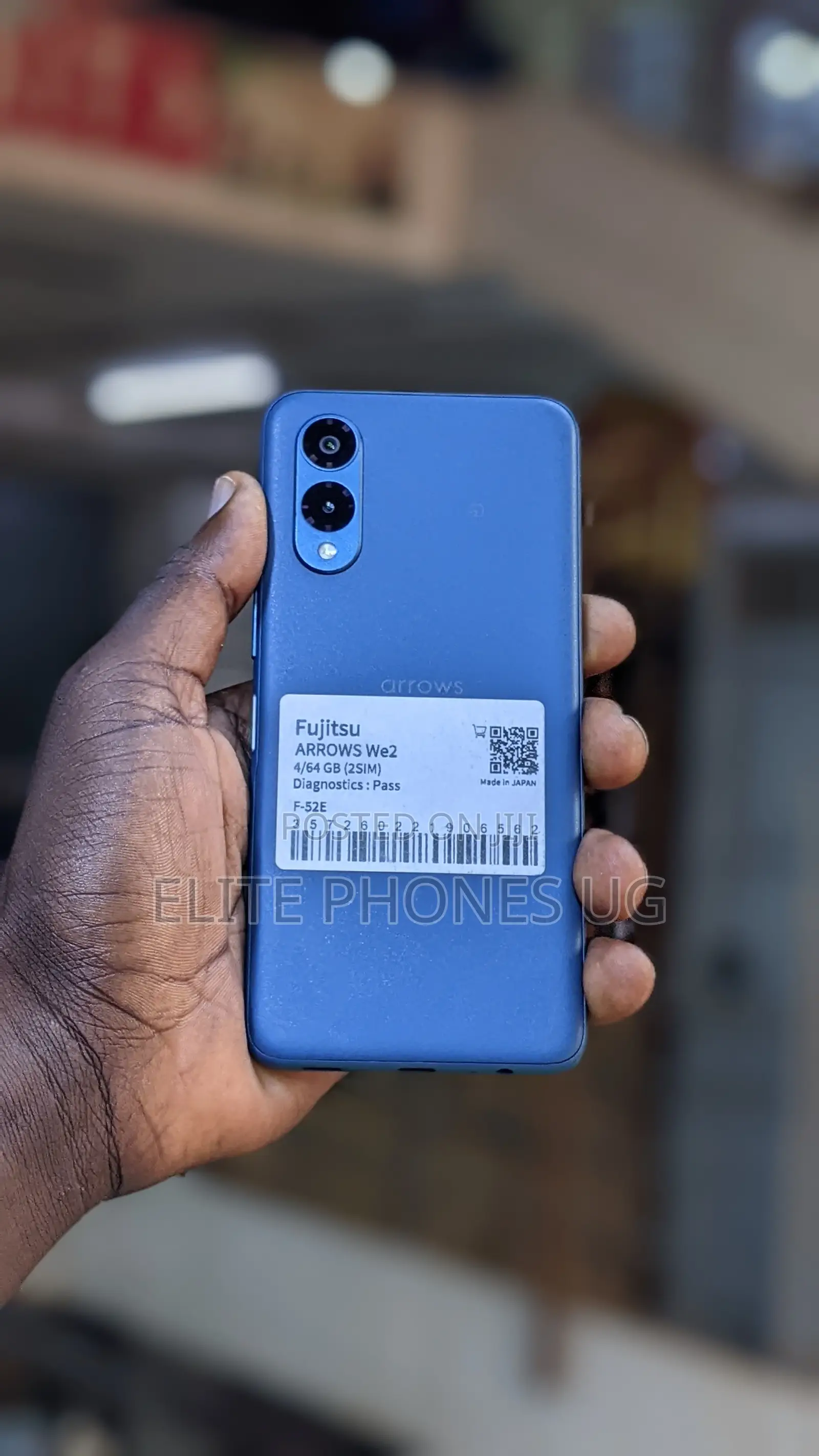 Fujitsu Arrows We F-51B 64 GB Blue