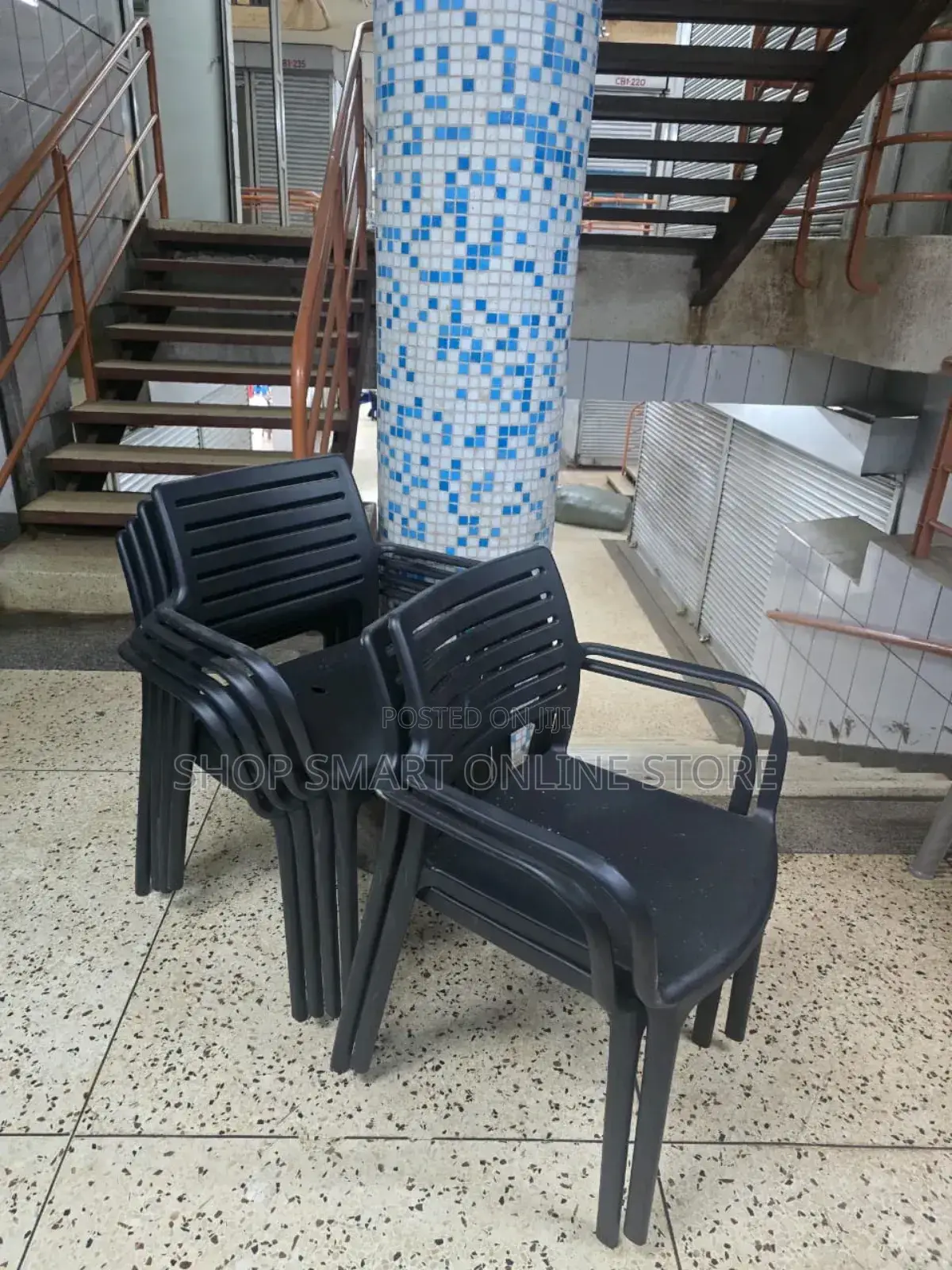 Airspaced Back Plastic Chairs Plastic Chairs