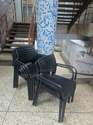 Airspaced Back Plastic Chairs Plastic Chairs