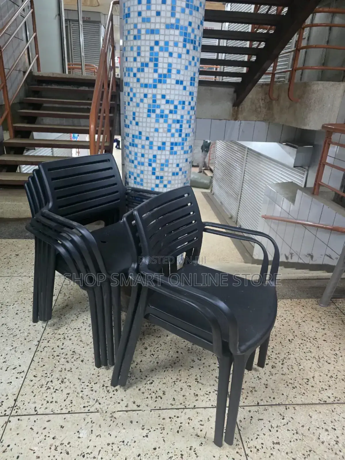 Airspaced Back Plastic Chairs Plastic Chairs