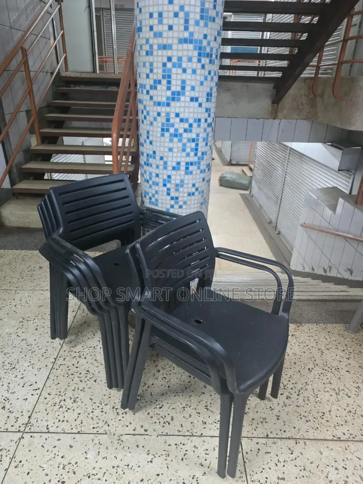 Airspaced Back Plastic Chairs Plastic Chairs