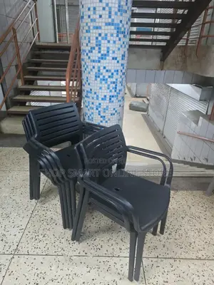 Airspaced Back Plastic Chairs Plastic Chairs