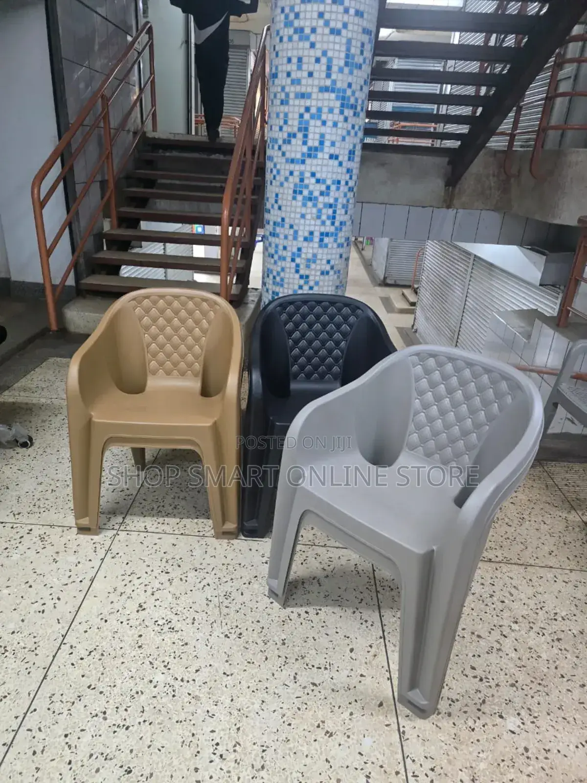 Midback Sofa Plastic Chairs Plastic Chairs