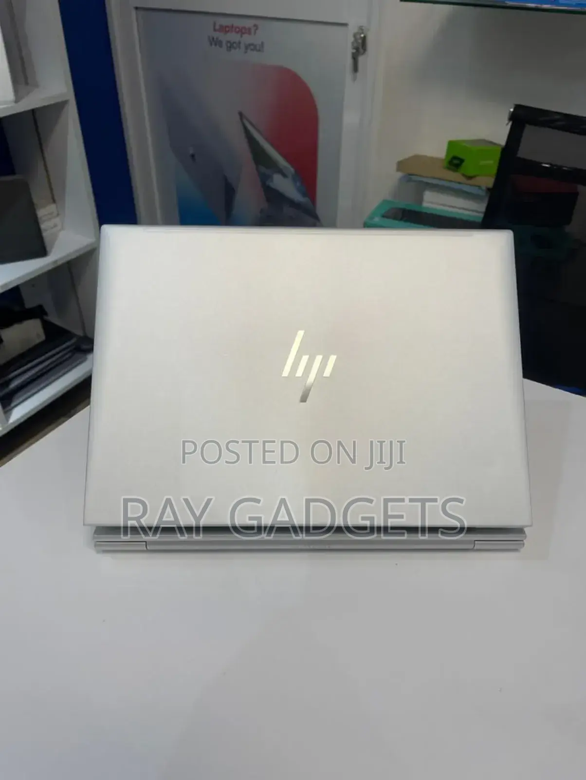 New Laptop HP EliteBook 840 G9 8GB Intel Core i7 SSD 256GB