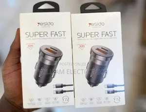 Yesido 30w Fast Car Charger Dual Port + Usb C