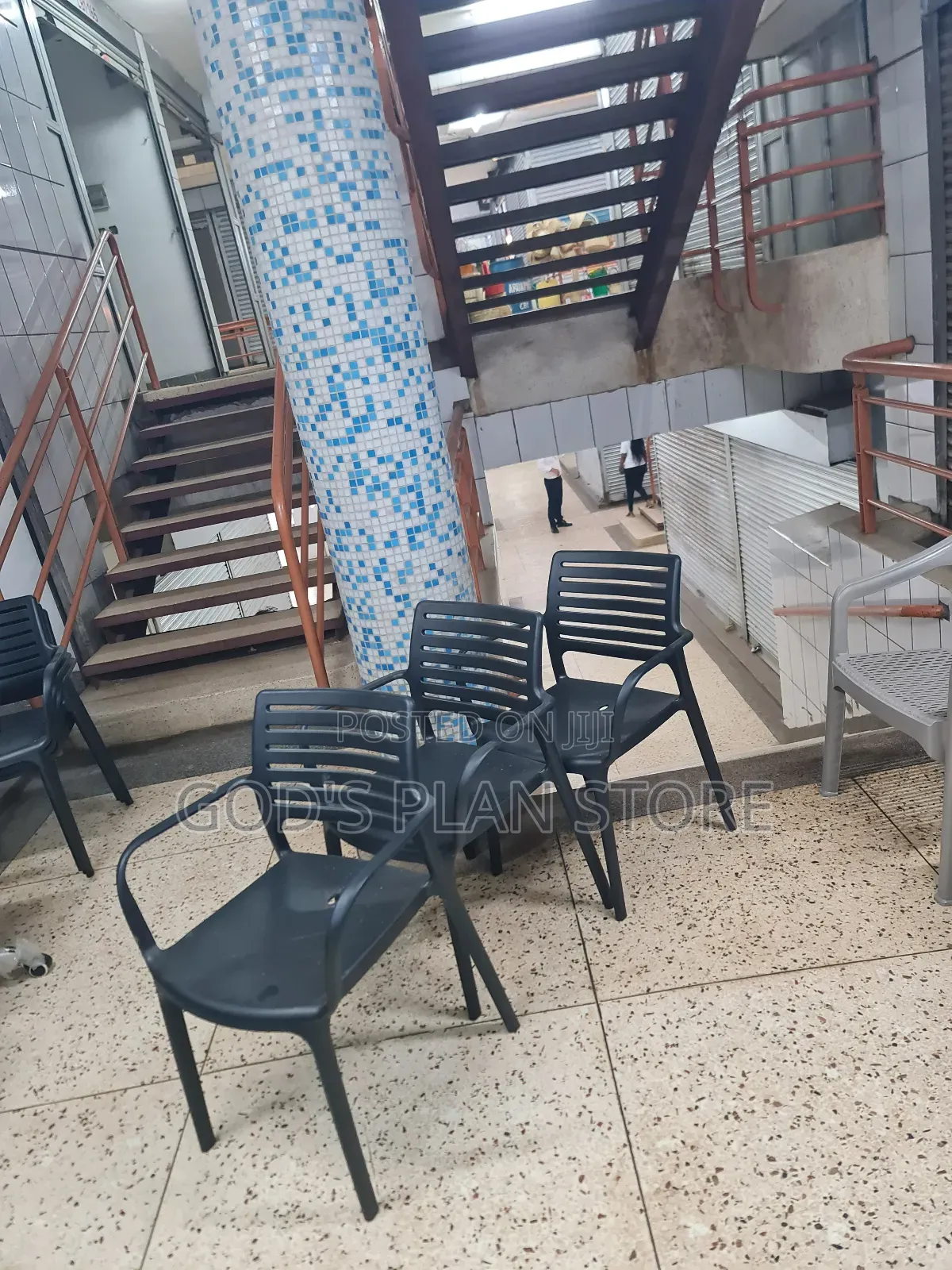 Canadian Plastic Chairs Plastic Chairs