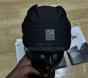 Nike Pro Ski Mask