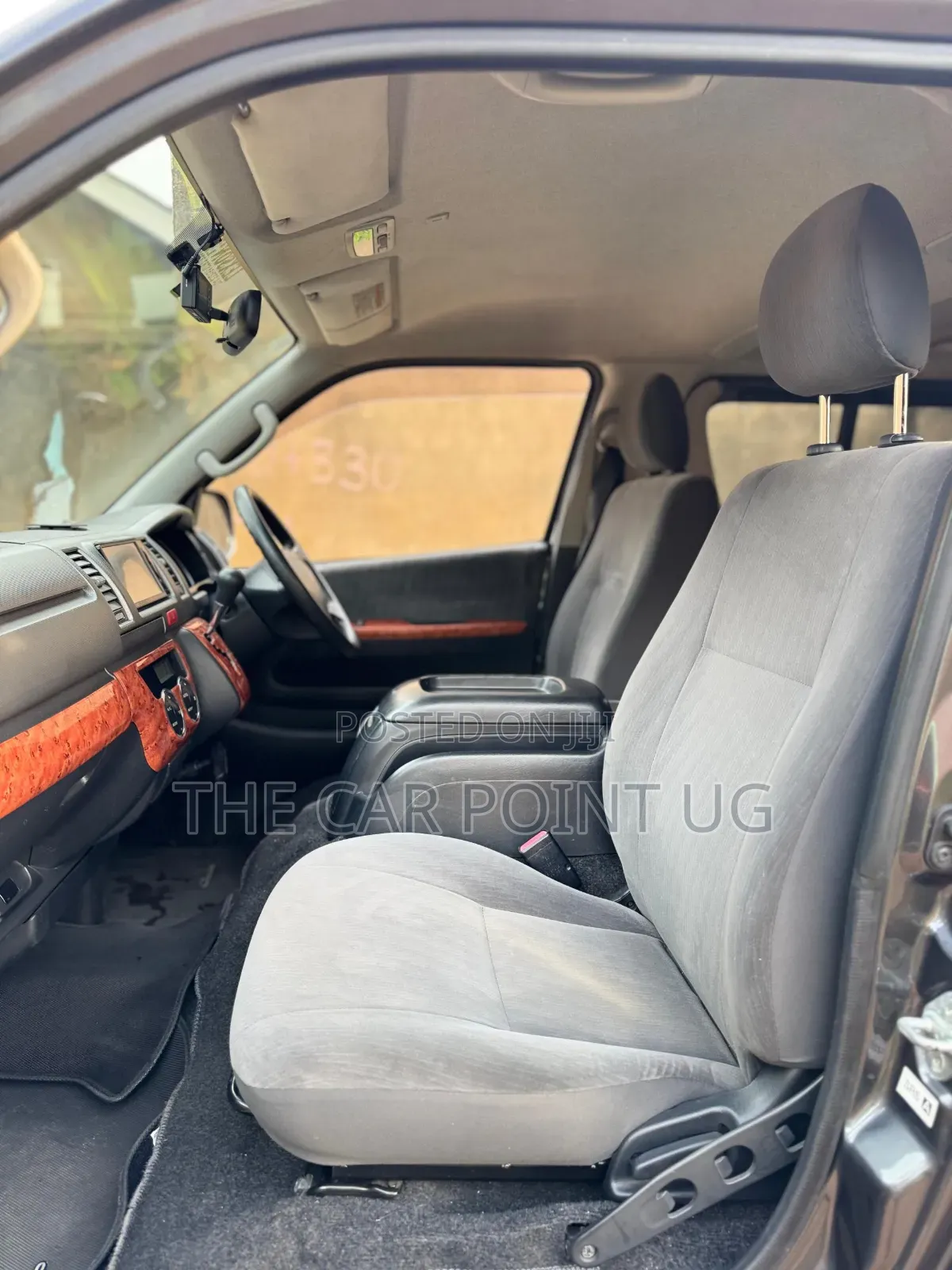Toyota HiAce 2011 Grey