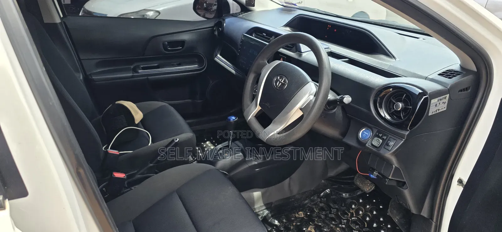 Toyota Aqua 2017 White