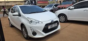 Toyota Aqua 2017 White