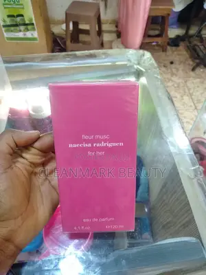 For Her Perfume France Original (Naecia Radriguen