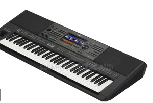 Yamaha PSR 920 Keyboard Workstation Arranger- Poffessional