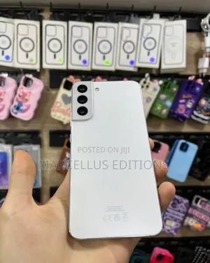 Samsung Galaxy S22 5G 128 GB White