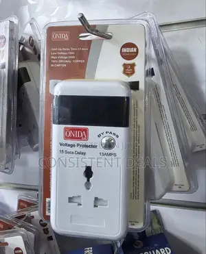 13 Amps Voltage  Protector