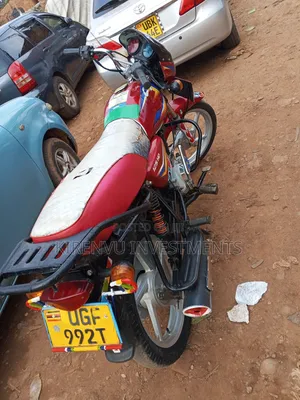 Bajaj Boxer 125 2024 Red