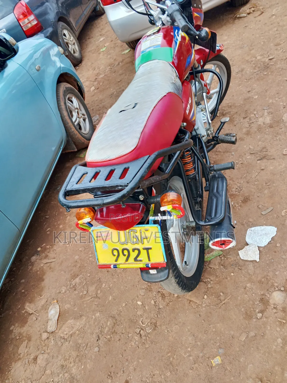 Bajaj Boxer 125 2024 Red