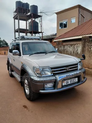 Toyota Land Cruiser Prado 2001 Pearl