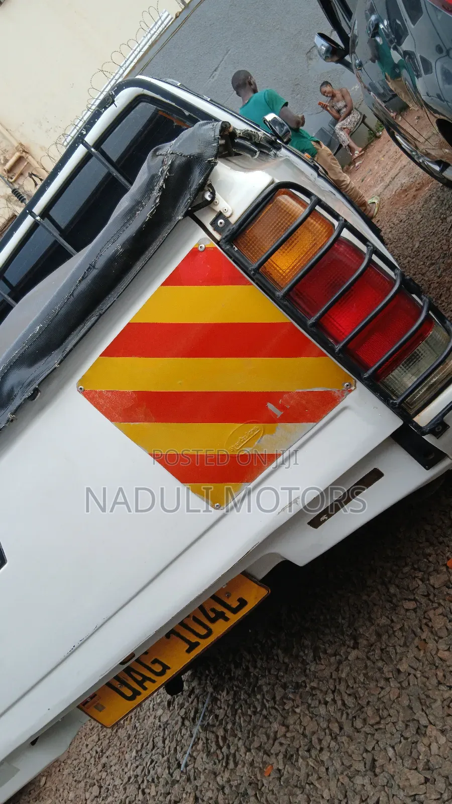 Datsun 1200 1973 White
