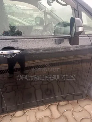 Toyota Noah 2013 Black