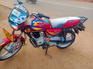 Bajaj CT 125X 2025 Red