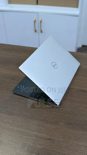 Laptop Dell XPS 13 9310 16GB Intel Core i7 SSD 512GB