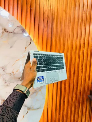 Laptop HP EliteBook x360 1030 G7 8GB Intel Core i5 SSD 512GB