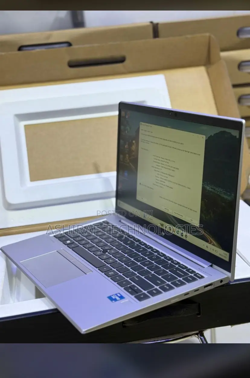 Laptop HP EliteBook 830 G8 8GB Intel Core i5 SSD 256GB