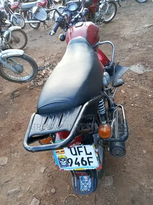 TVS HLX 125 2019 Red