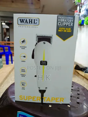 Wahl Super Taper Professional Vibratory Clipper.