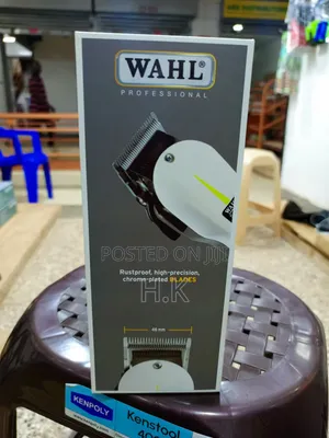 Wahl Super Taper Professional Vibratory Clipper.