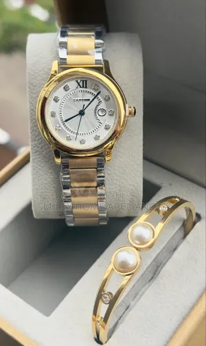 Women's Original Cartier Wrist Analog Time Piece With a Bracelet