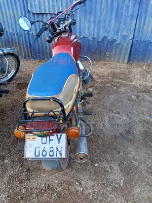 Bajaj Boxer 100 2020 Red