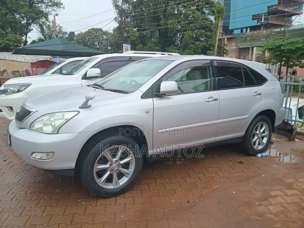 Toyota Harrier 2008 Silver