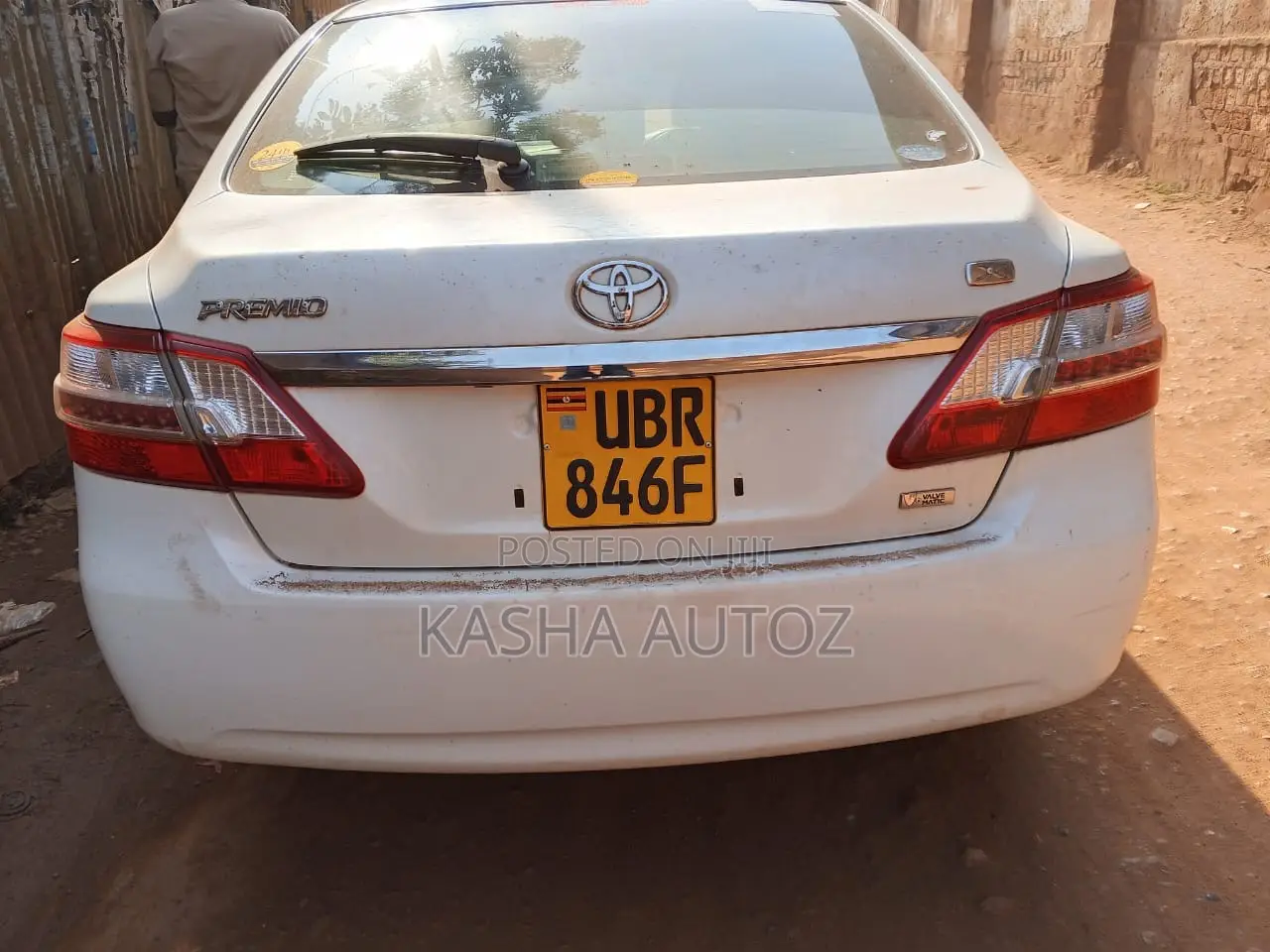 Toyota Premio 2012 White
