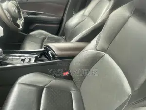 Toyota C-HR 2018 Gray