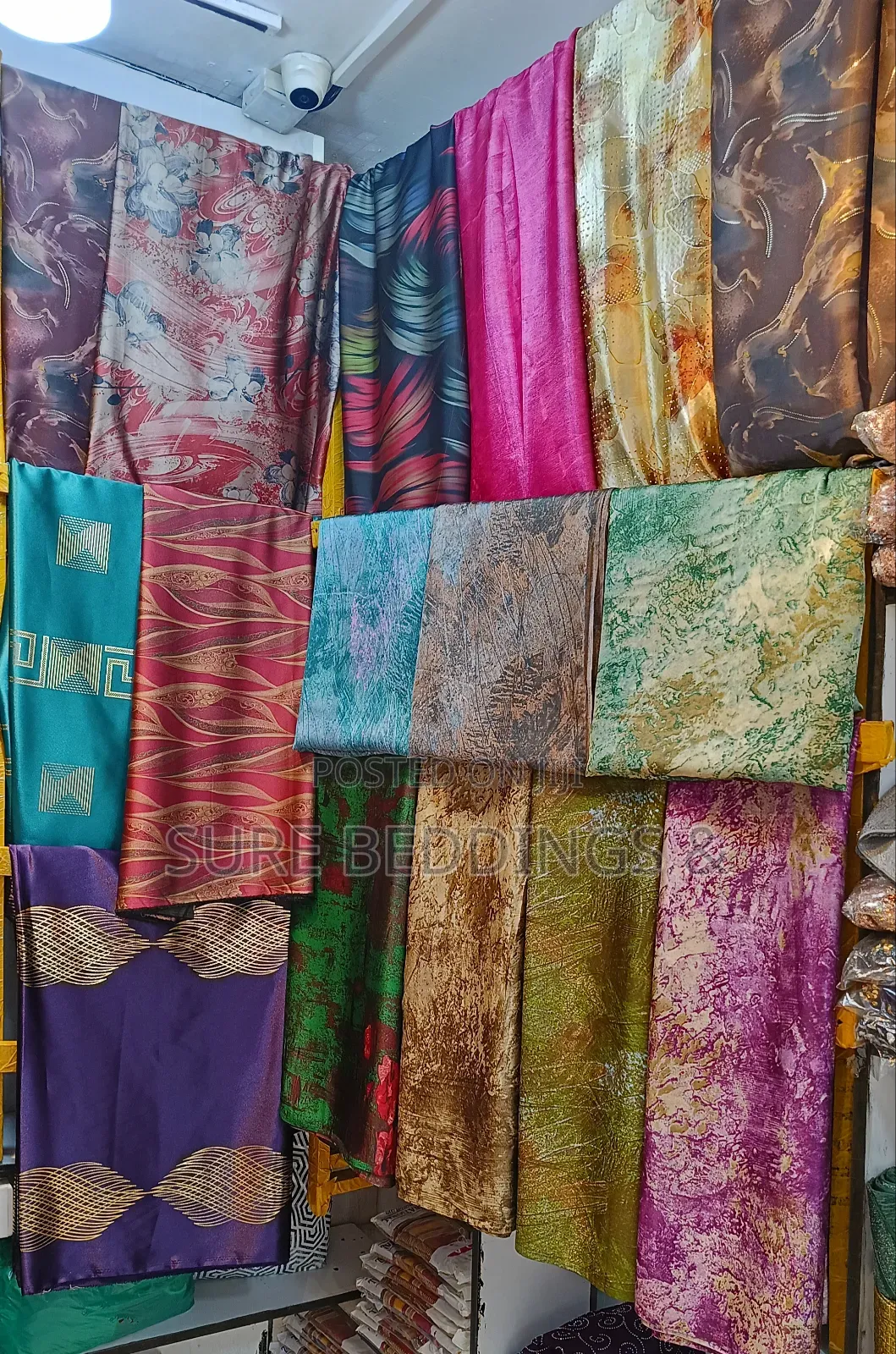 Neto Gomesi Fabrics