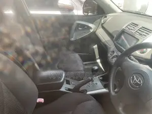 Toyota RAV4 2009 White