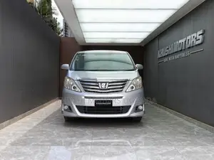 Toyota Alphard 2.4 Petrol AWD 2012 Silver