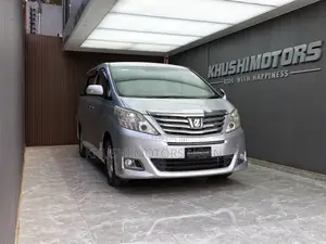 Toyota Alphard 2.4 Petrol AWD 2012 Silver