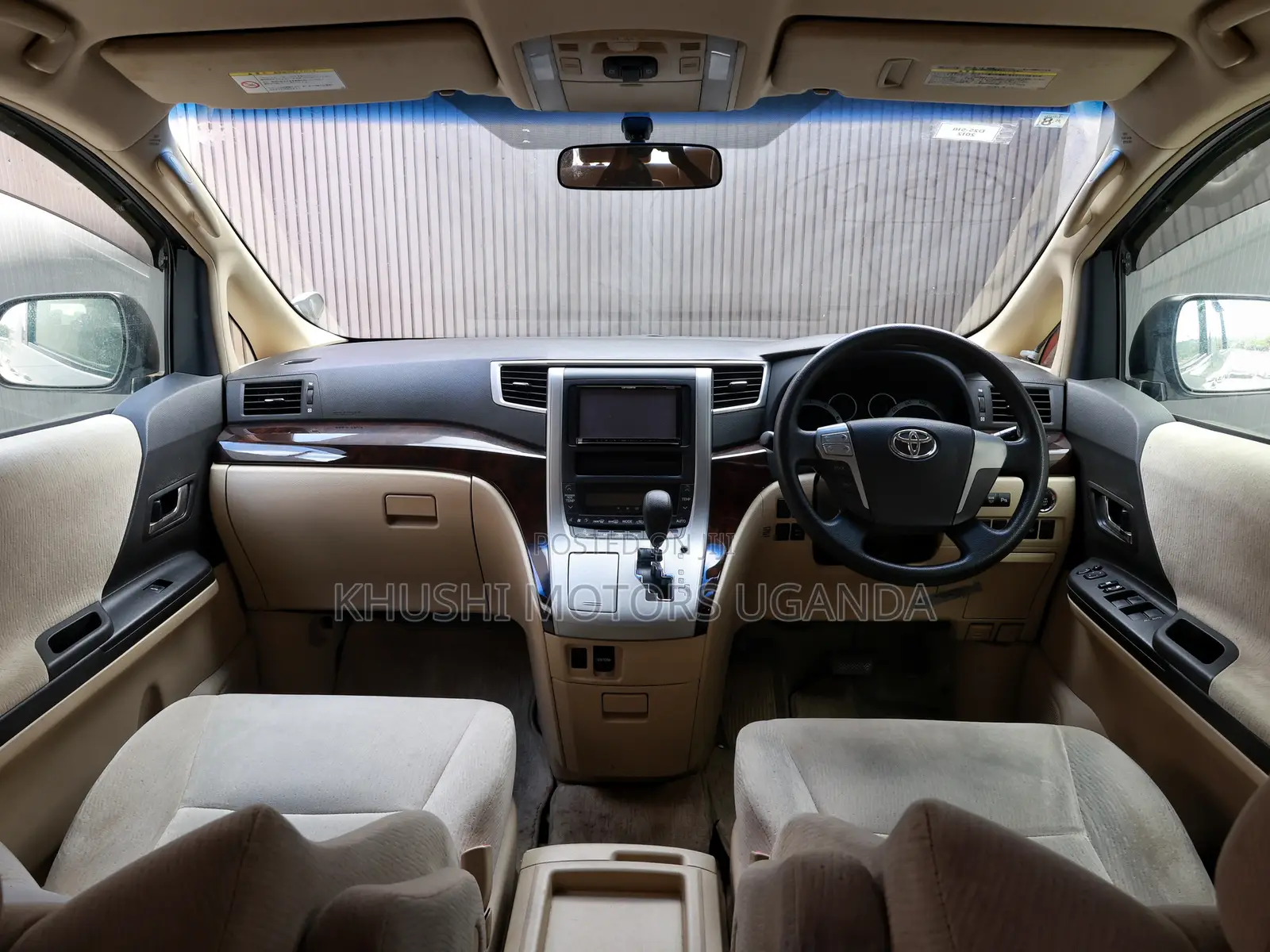 Toyota Alphard 2.4 Petrol AWD 2012 Silver